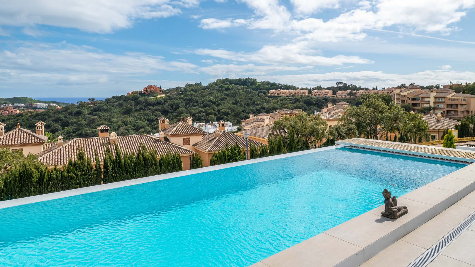 1806 Villa La Mairena-13