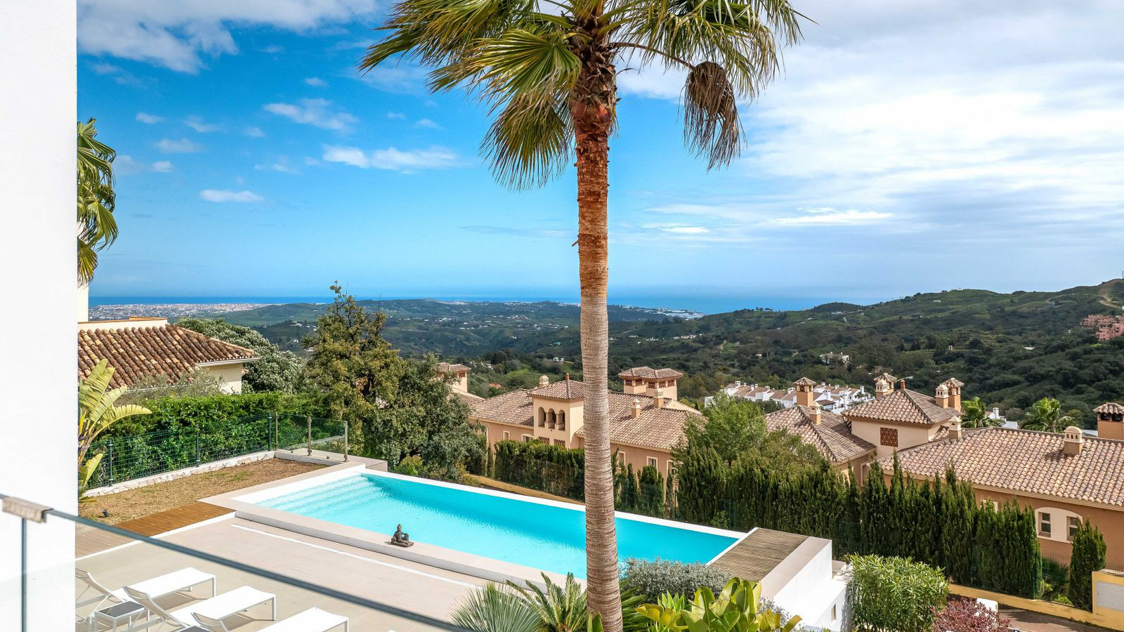 1806 Villa La Mairena-26