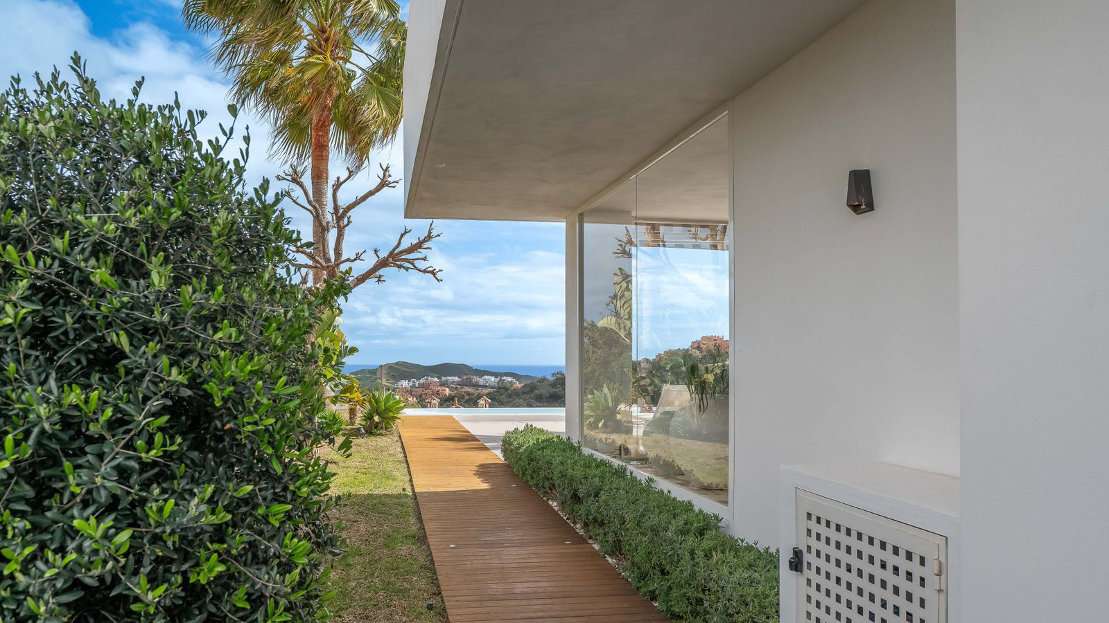 1806 Villa La Mairena-35