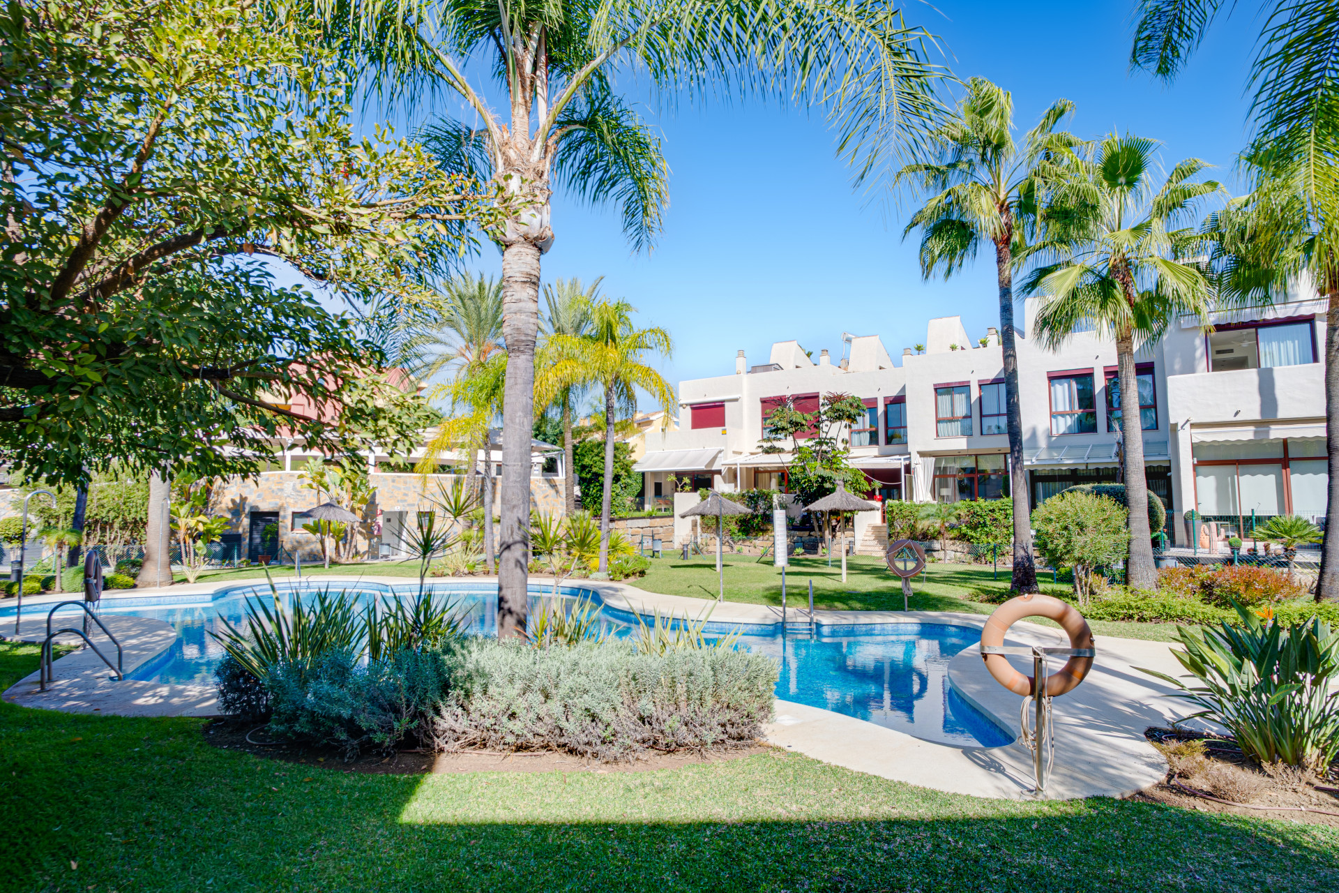 B98Le8~d7M9k3DegpEFZhS0lI_F8U4XZVz~HWxt~mGgYekxX9nCAxh0ZipZlAjNxEM6s1ur~IyRoHk21zVXx39XWT2HHZxr8IUPP_oPCf43nzPk1dgDypscTdcgH7Ou4qe_dYIHAcqjhxLddgKxM