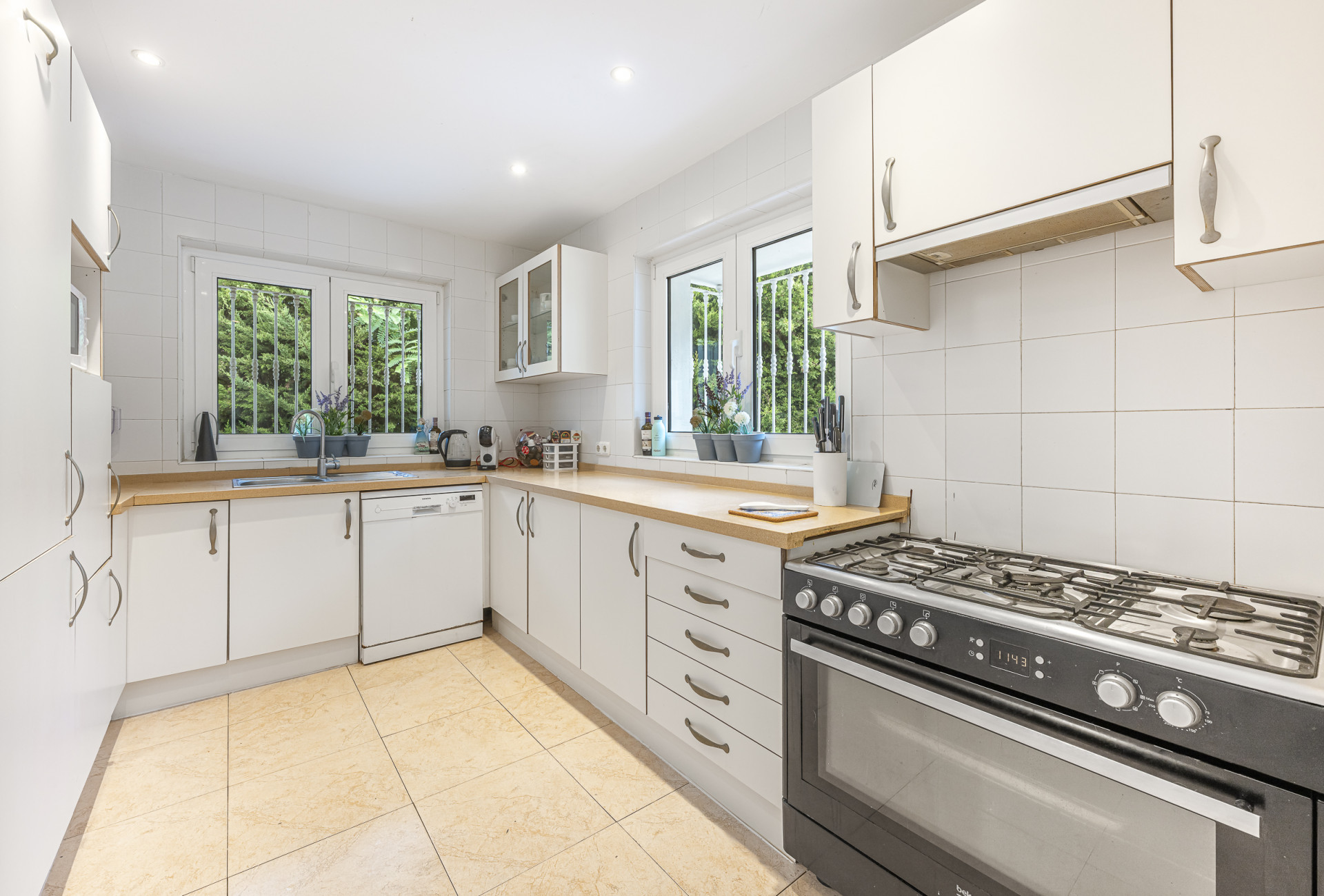 B98Le8~d7M9k3DegpEFZhS0lI_F8U4XZVz~HWxt~mGgYekxX9nCAxh0ZipZlAjNxEM6s1ur~IyRoHk21zVXx39XWT2HMjkK9rTRJYNEz~O8hCwcSDh~rVFypAPzDx4lxnDsZQ96UMsh8hJEBFjPg