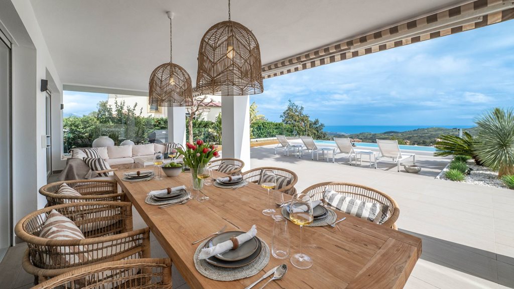 1806 Villa La Mairena-14