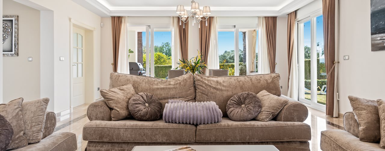 1557 Villa Marbella Elviria-17