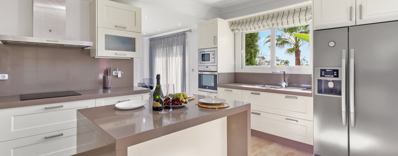 1557 Villa Marbella Elviria-22