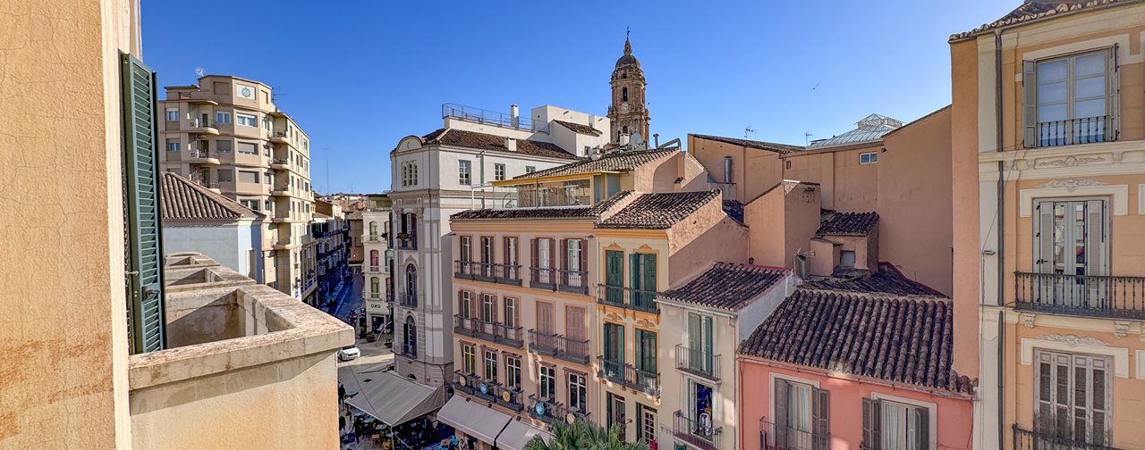 1745 Malaga-10