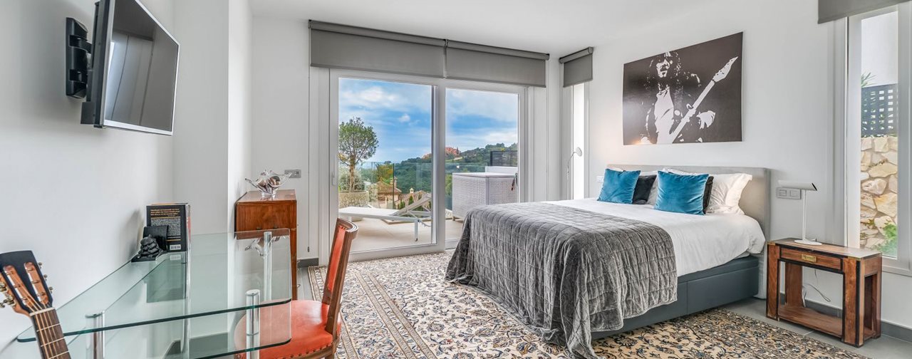 1806 Villa La Mairena-28