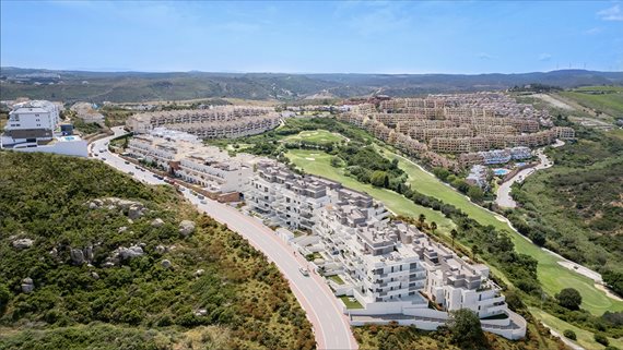 1604 Alonia La Duquesa_11 image