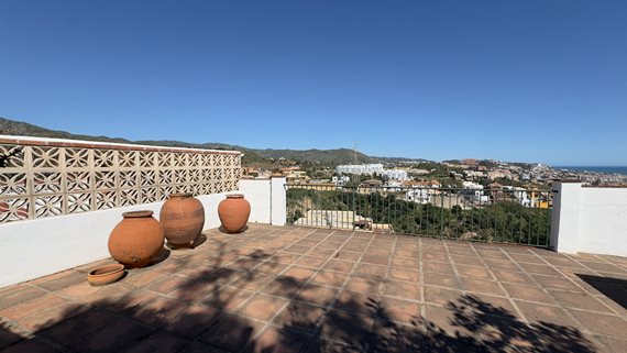 2056 - La Cala de Moral-33 image