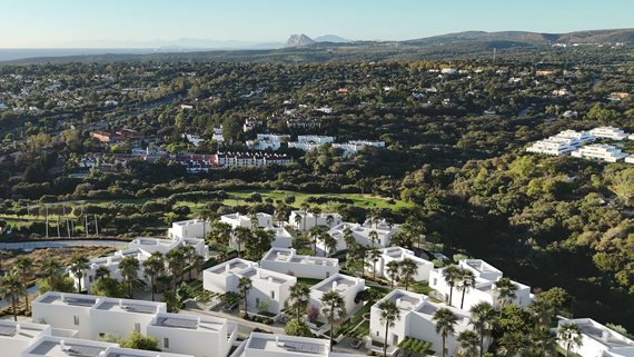 Las Villas Sotogrande 1810--15 image